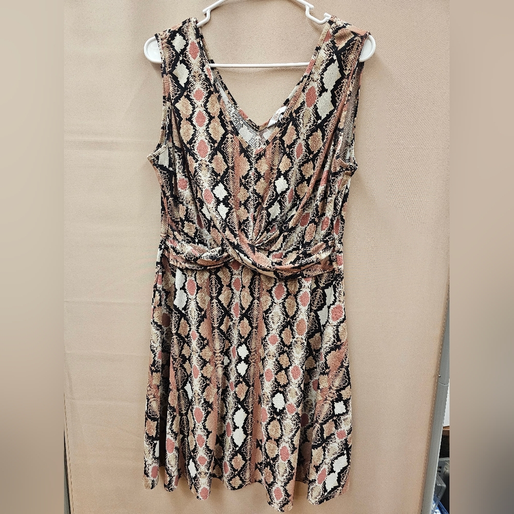 Candie's Chic Pink and Black Patterned Dress